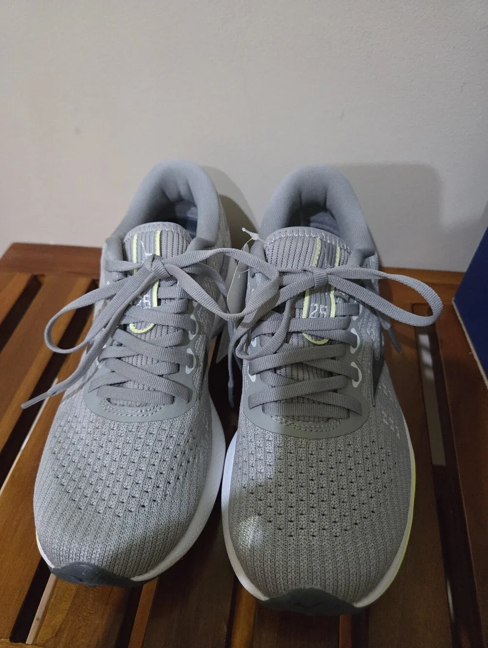 Mizuno Women's Wave Rider 25 Waveknit J1GD217593 Gray Running Shoes Size 6.5 New